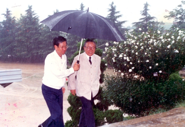 1989수해현장건설부장관방문