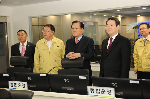 박준영 도지사 통합관제센터 방문