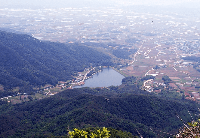 불태산 전경