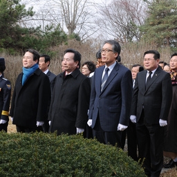 「김행훈 의장 외 6명 의원..., 이용자 제공 이미지