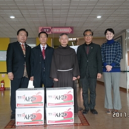 설 명절 사회복지시설 방문, 이용자 제공 이미지