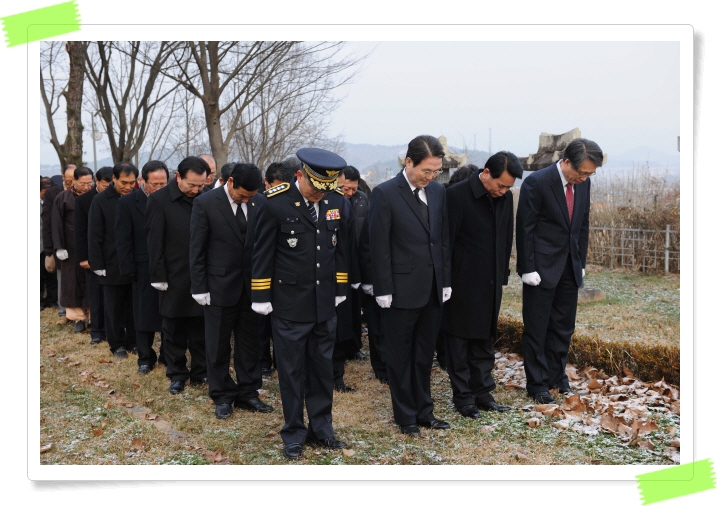 2012년도 충혼탑 참배 이미지 1