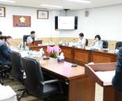 제369회 장성군의회 제1차...