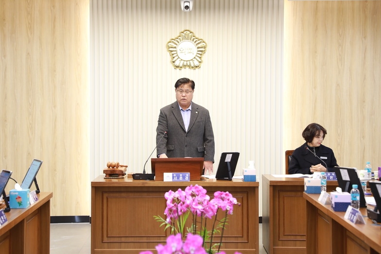 제373회 장성군의회 제2차 정례회 제1차 산업건설위원회 이미지 1