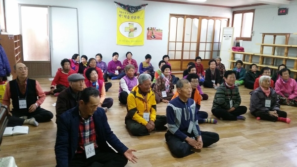 어르신이 건강한 사회! 행복한 노인대학 남면 이미지 2