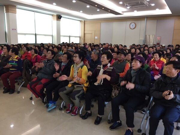 노오란 환한 얼굴 어머니 얼굴 ! 이미지 1