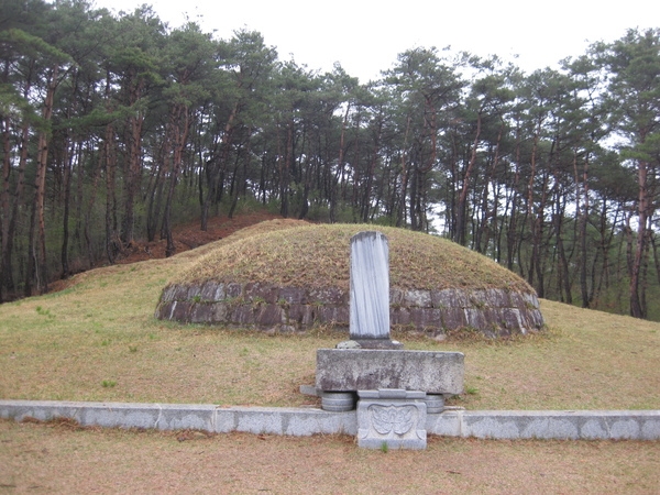 제3회 청백리 박수량 묘소에서 - 장성군 황룡면 금호리 이미지 1