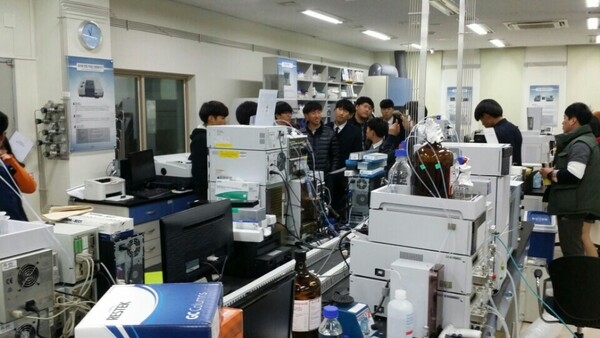 “生生 현장서 배우다” 장성 청소년들, 나노산단 탐방 이미지 1