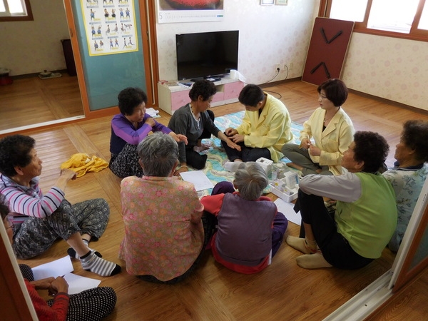 장성군보건소, “경로당에서 ‘무료 한방진료‘ 받으세요” 이미지 1