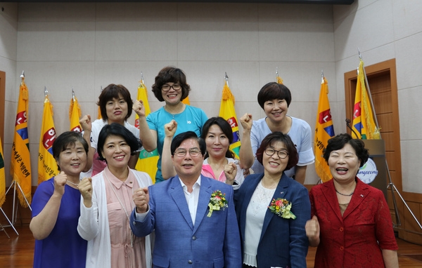 장성군, 워라밸 앞장서 2회 연속 ‘가족친화인증’ 기관 선정 이미지 1