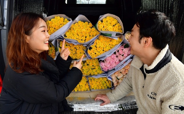 장성군 ‘화훼농가 살리기’ 지역사회 팔 걷었다 이미지 1