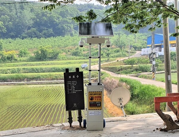 장성군 ‘이동식 감시카메라’ 설치해 쓰레기 무단 투기 단속 이미지 1