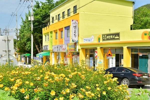 장성군 “시골 마을, ‘옐로우 디자인’으로 거듭나다” 이미지 4