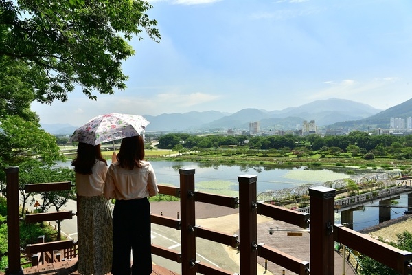 “황룡강이 한 눈에” 장성군, 안산 둘레길 조성 이미지 2