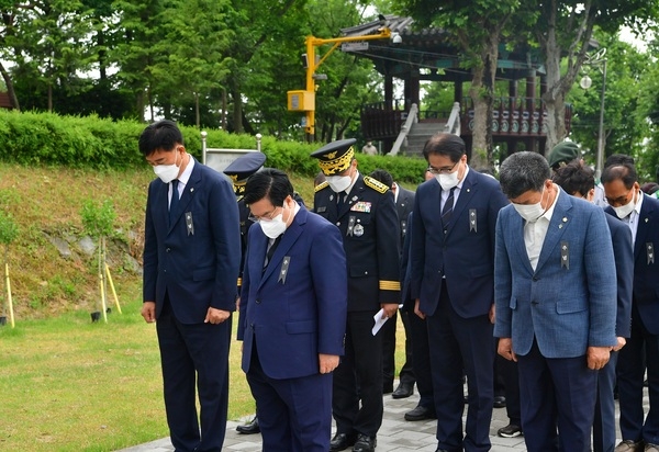 장성군, 제67회 현충일 추념식 가져 이미지 2