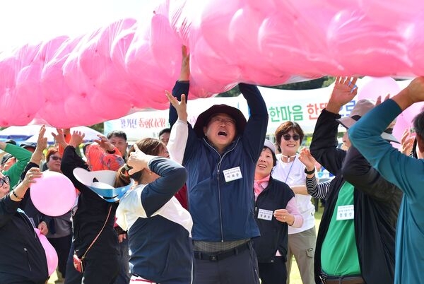 황룡강서 나룻배 타고 축령산에서 요가… 장성군 소규모 축제 ‘기대되네’ 이미지 2