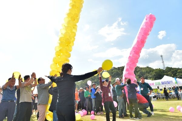 황룡강서 나룻배 타고 축령산에서 요가… 장성군 소규모 축제 ‘기대되네’ 이미지 1