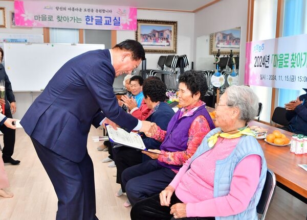 장성군 ‘마을로 찾아가는 한글교실’, 수료식도 마을에서! 이미지 1