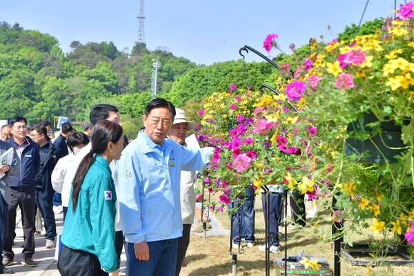 “꽃들아, 반갑다” 장성군, 봄축제 현장 점검 이미지 1