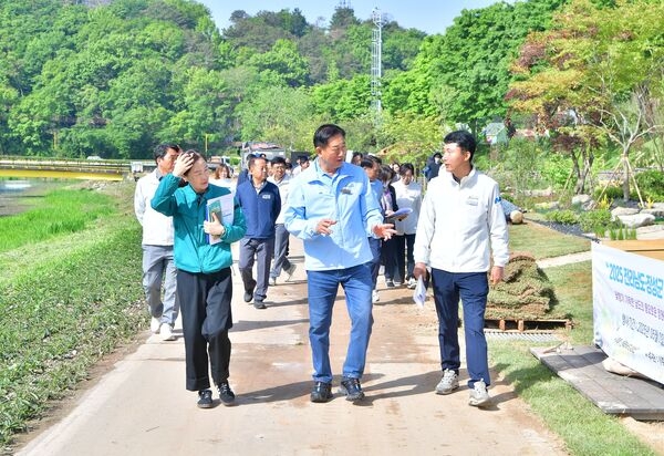 “꽃들아, 반갑다” 장성군, 봄축제 현장 점검 이미지 2