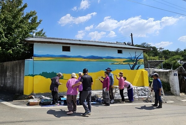 ‘청정전남 으뜸마을 만들기’ 성과… 장성군 “마을마다 웃음꽃 활짝” 이미지 2