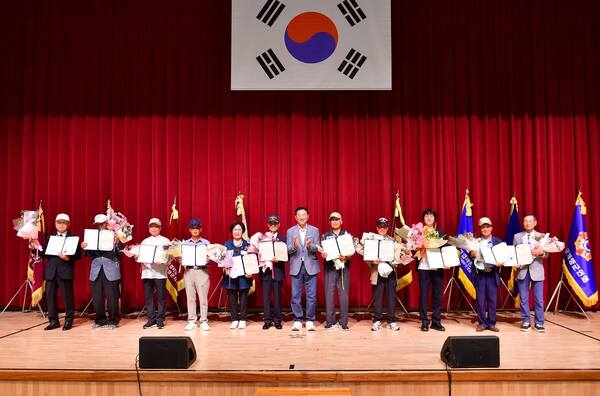 장성군, 6·25전쟁 영웅에 깊은 존경과 예우… 제76주년 기념식 개최