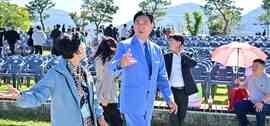[포토] 장성군 “최고의 황룡강 가을꽃축제 선사” , 보도자료