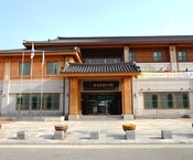 장성공공도서관 봄꽃 향기