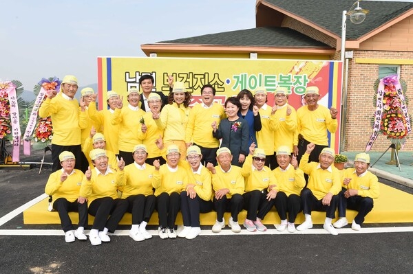 남면마령보건진료소 노래교실 옐로우 합창단 활동 이미지 2