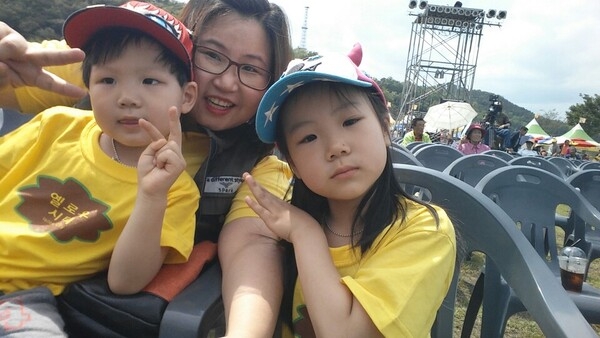 엘로우데이 홍길동 축제 가족 사진 콘테스트 입상작 이미지 1