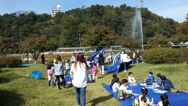  어린이 고흐 미술대회 이미지 1