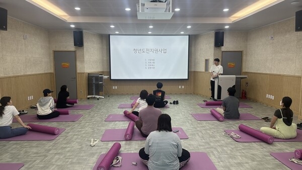 [5월] 마음쉼표 요가 4차시 완료! 이미지 4