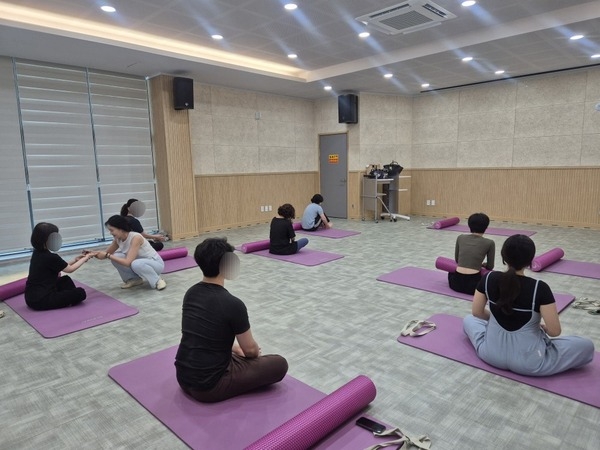 [5월] 마음쉼표 요가 5차시 완료 이미지 5