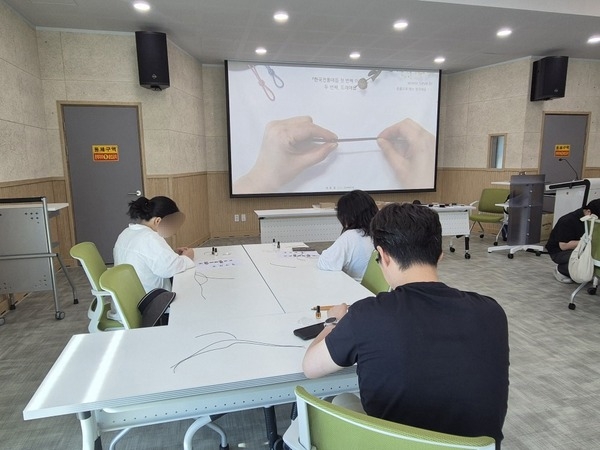 [6월] '자기야, 자개매듭팔찌 만들래?'_나만의 악세사리 제작 이미지 5