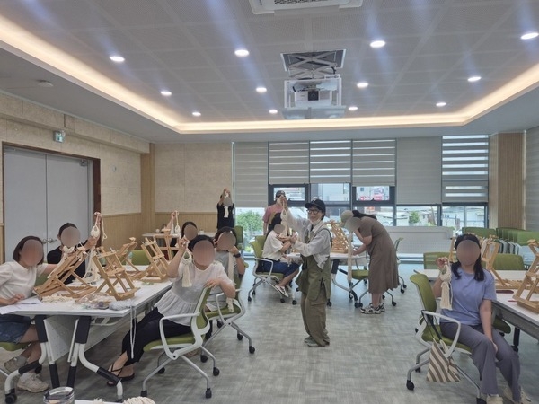 [6월] '나만의 감성을 엮어가는 시간'_마크라메 공예 클래스 이미지 4