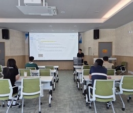 [7월] 매주 토요일, 영어와 한 걸음 더 '영어기초 토요일반' 과정