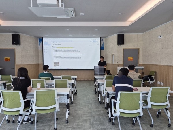 [7월] 매주 토요일, 영어와 한 걸음 더 '영어기초 토요일반' 과정 이미지 1