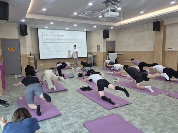 [7월] 바른 자세, 건강한 변화의 시작 '체형진단 및 체형교정'  이미지 2