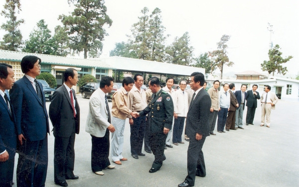 정진권 장군