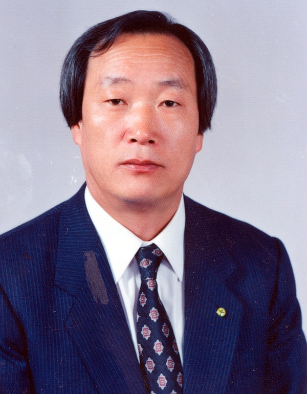 제1,2대 김판근 군의원-장성읍