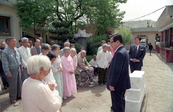 영락양로원위문