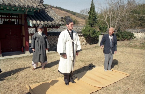 김정한 군수향교방문