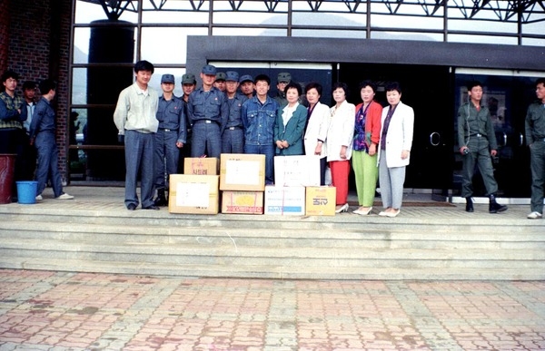 장흥군백합회전경대위문