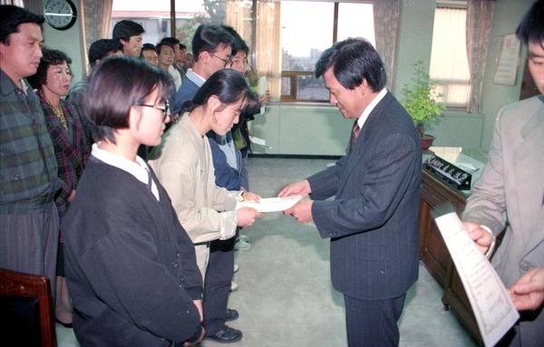농협 장학금 전달