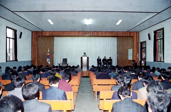 92년3월중 정례조회