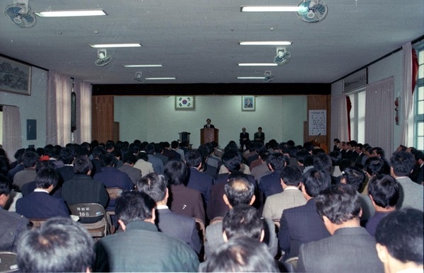 1990년도시무식