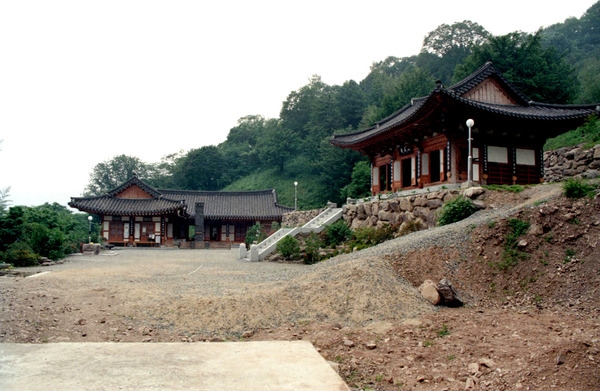 천진암