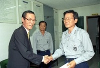 1994중추절군부대 경찰서...