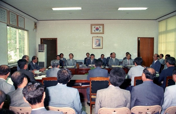 최인기 도지사 직원 훈시