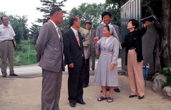 복지시설 방문(나자렛집)